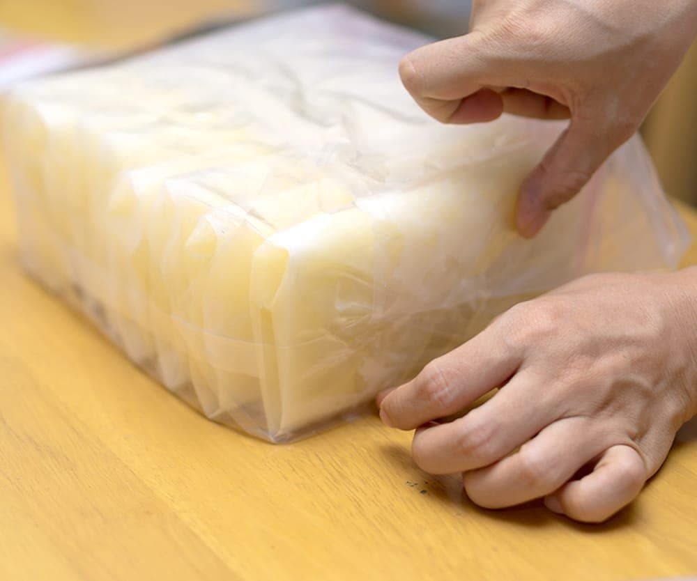 Tips Mengatasi ASI Beku yang Mengalami Kristalisasi di Freezer - Sewa Freezer ASI | Mum 'N Hun