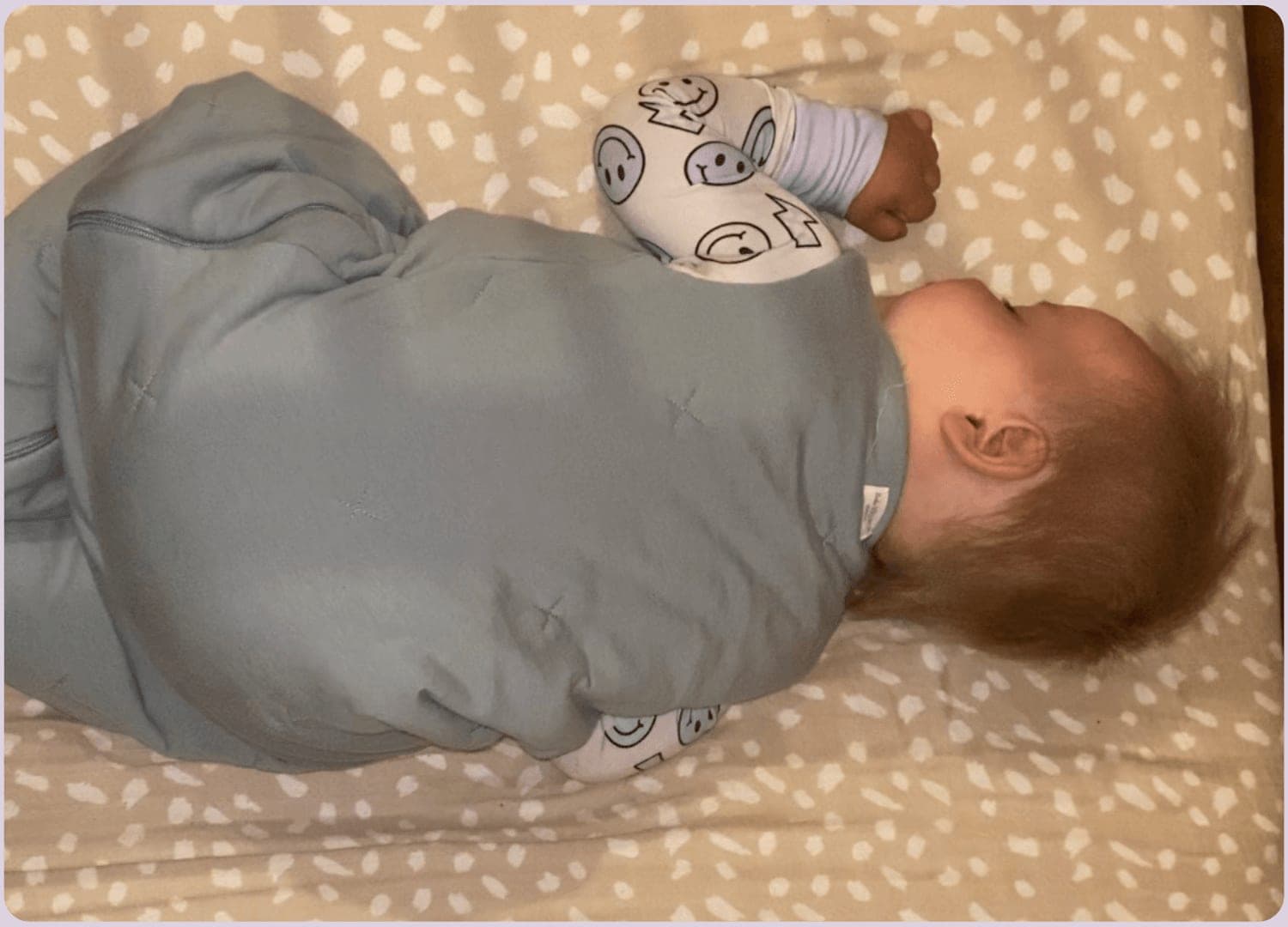 Benarkah Menyusui Sambil Tidur Menyebabkan Bayi Cacingan?
