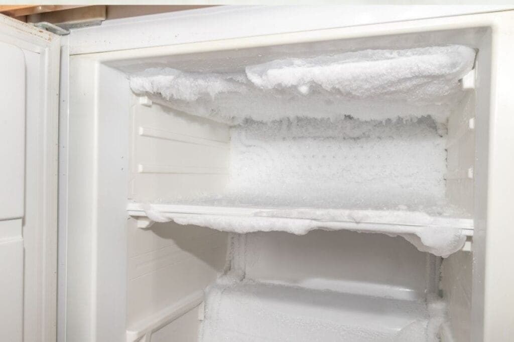 10 Langkah Mudah Membersihkan Freezer ASI Agar Tetap Awet - Sewa Freezer ASI | Mum 'N Hun
