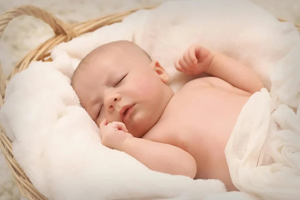 Manfaat ASI Eksklusif 6 Bulan Pertama untuk Tumbuh Kembang Bayi - Sewa Freezer ASI | Mum 'N Hun