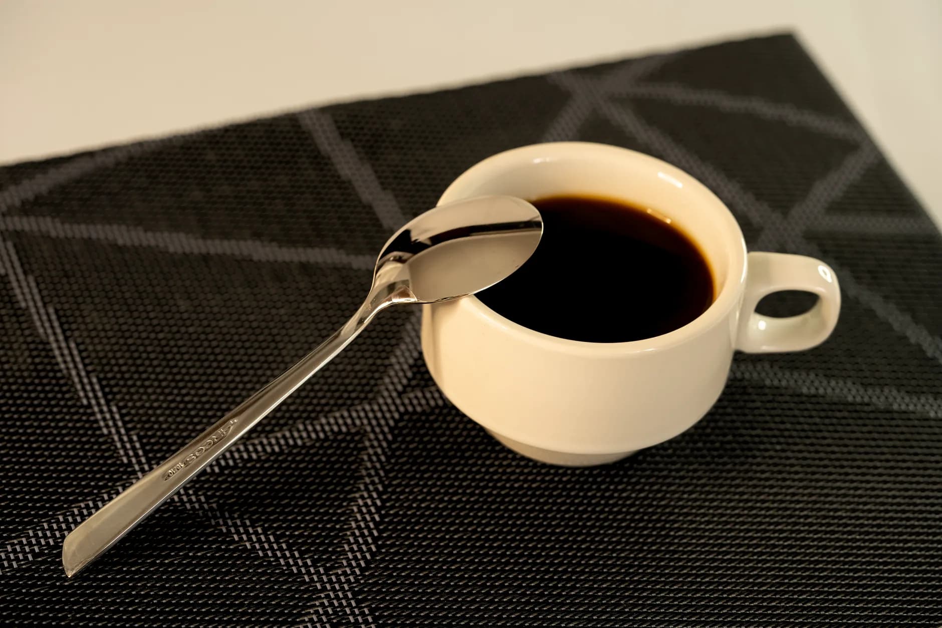 Apakah Ibu Menyusui Boleh Minum Kopi? Ini Penjelasan Lengkapnya
