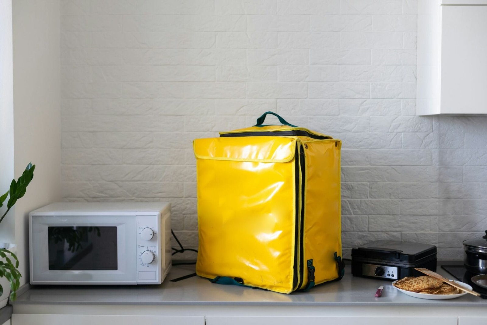 Tips dan Trik Menyimpan ASI di Cooler Bag Tanpa Ice Gel